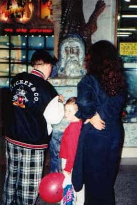 People of all ages experiencing the Merlin Wizard reading system